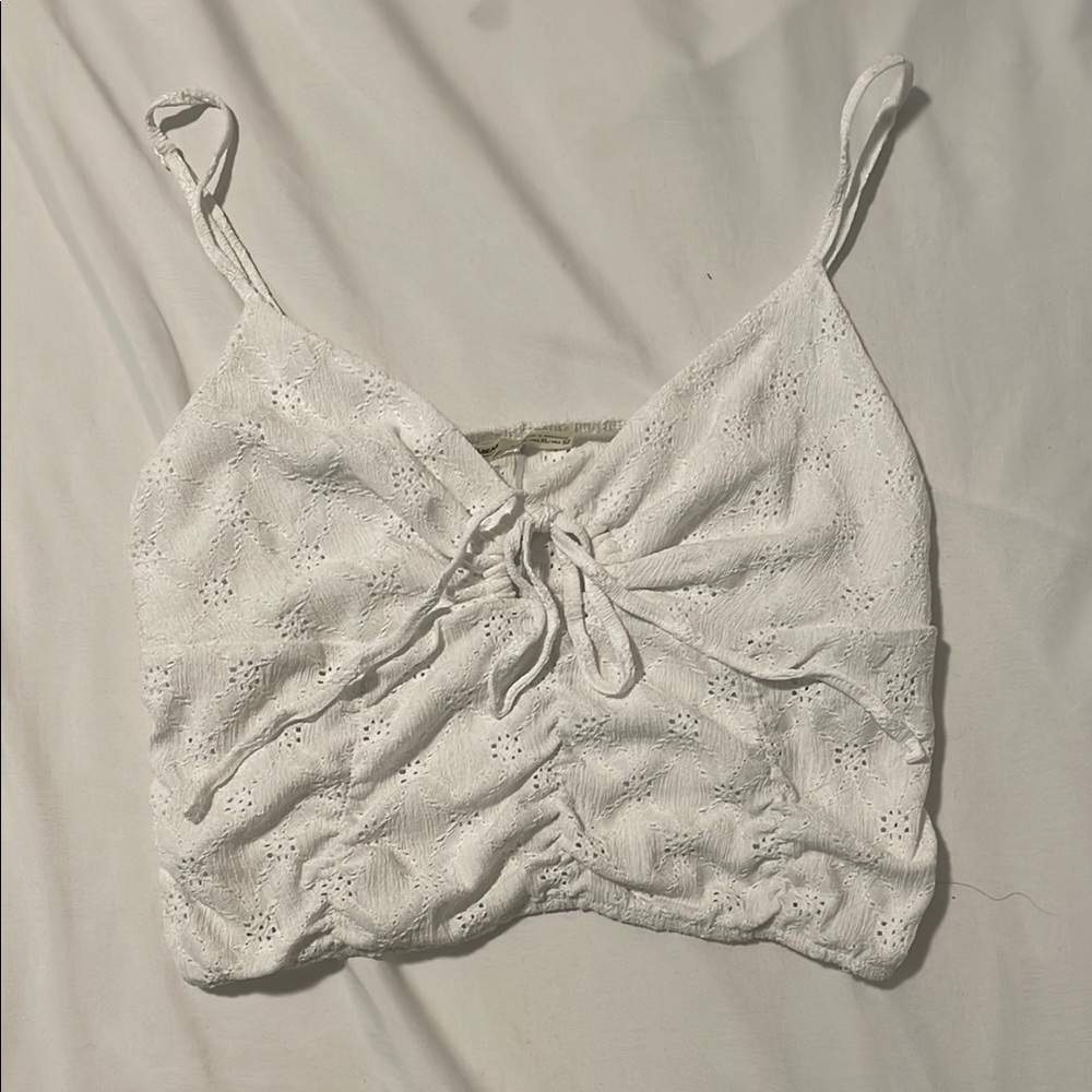 Never Worn White Lace Women’s Cropped Tank Top